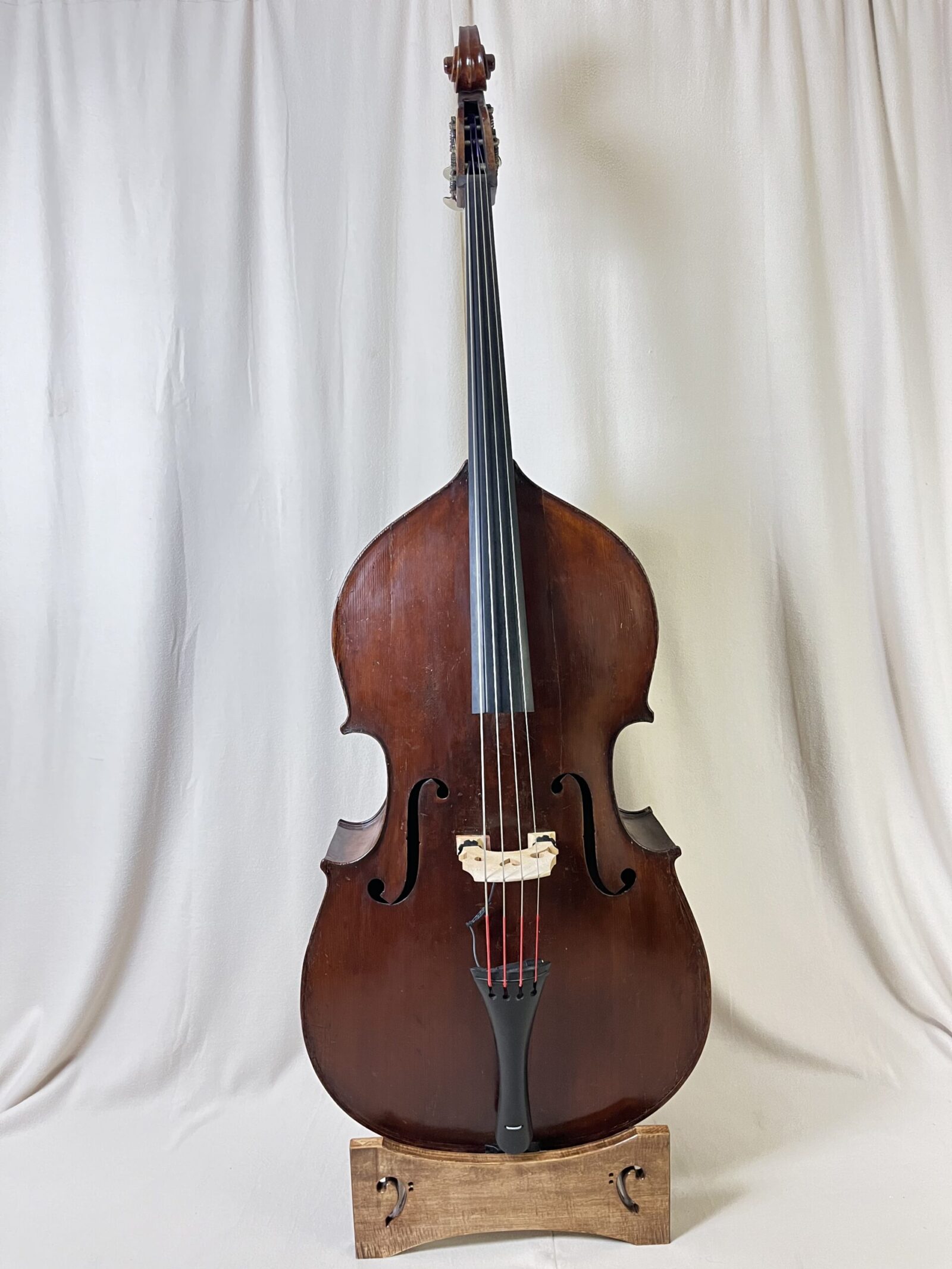 Germanic Violin Cornered